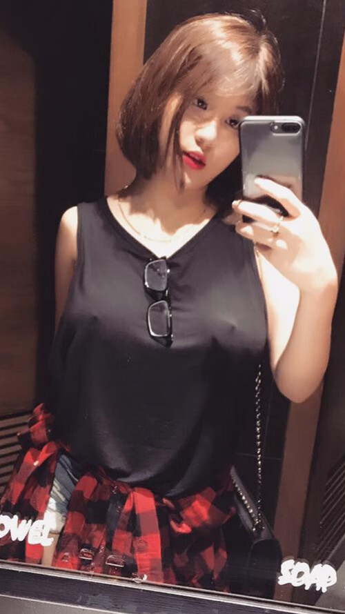 三分暴雨淹没辽河！克莱11记三分轰垮辽宁防线，鹈鹕团队篮球展现碾压级统治力